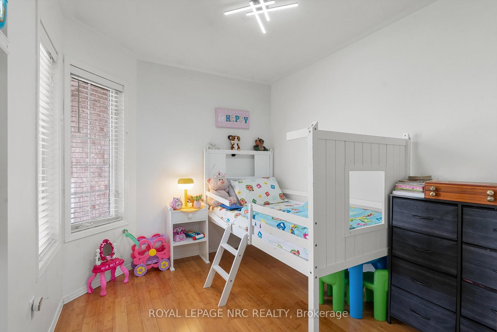 147 St. Lawrence Drive - Photo 19