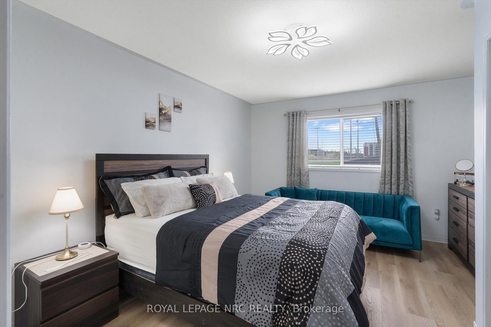 147 St. Lawrence Drive - Photo 21