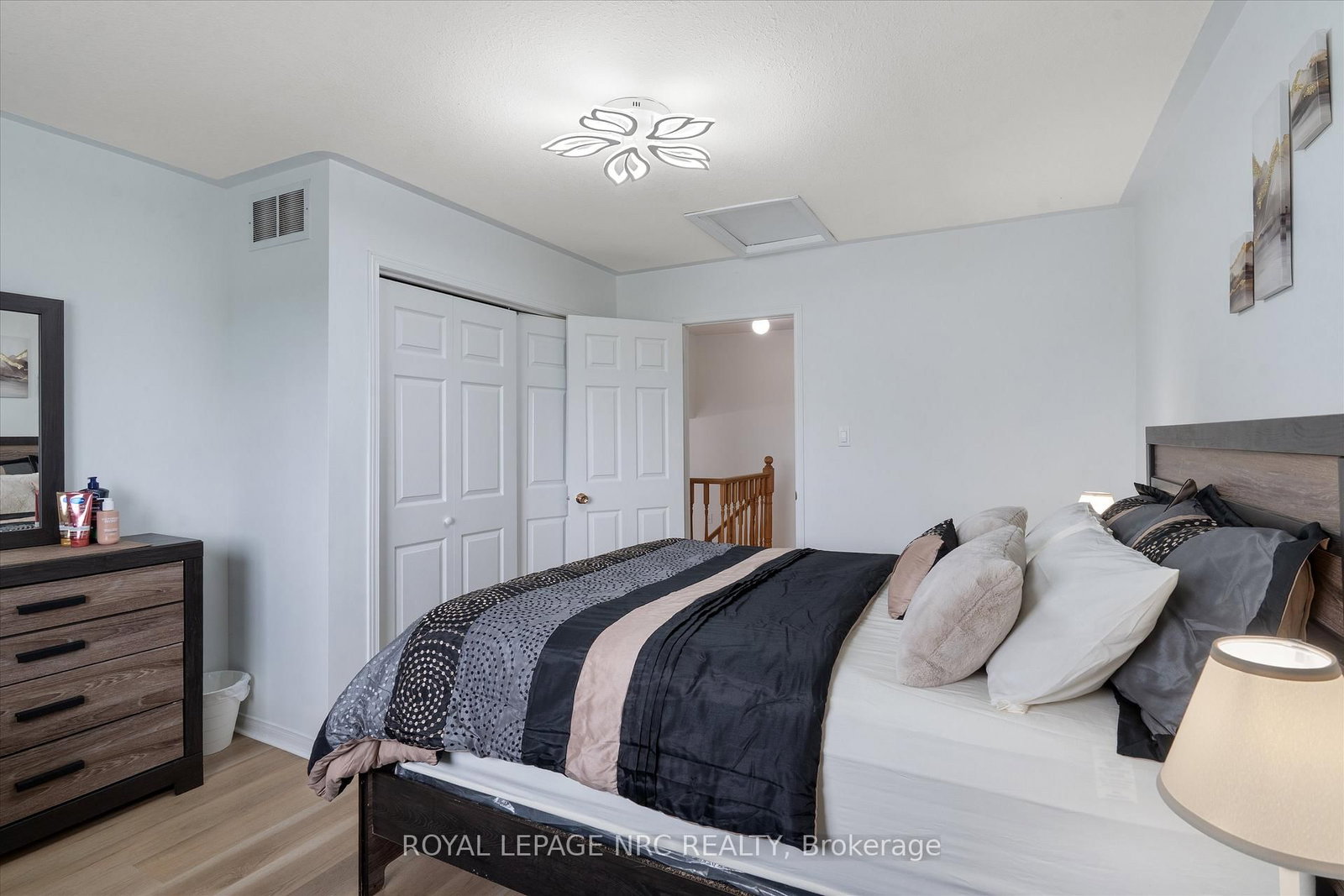 147 St. Lawrence Drive - Photo 22