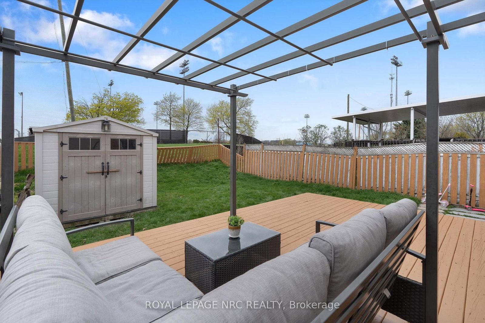 147 St. Lawrence Drive - Photo 33