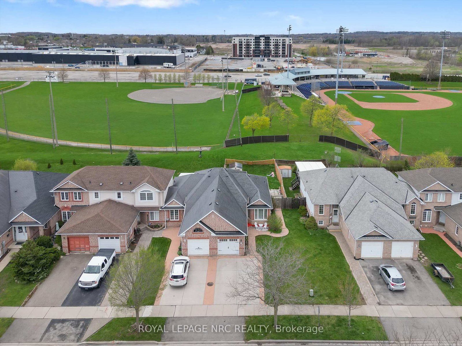 147 St. Lawrence Drive - Photo 35