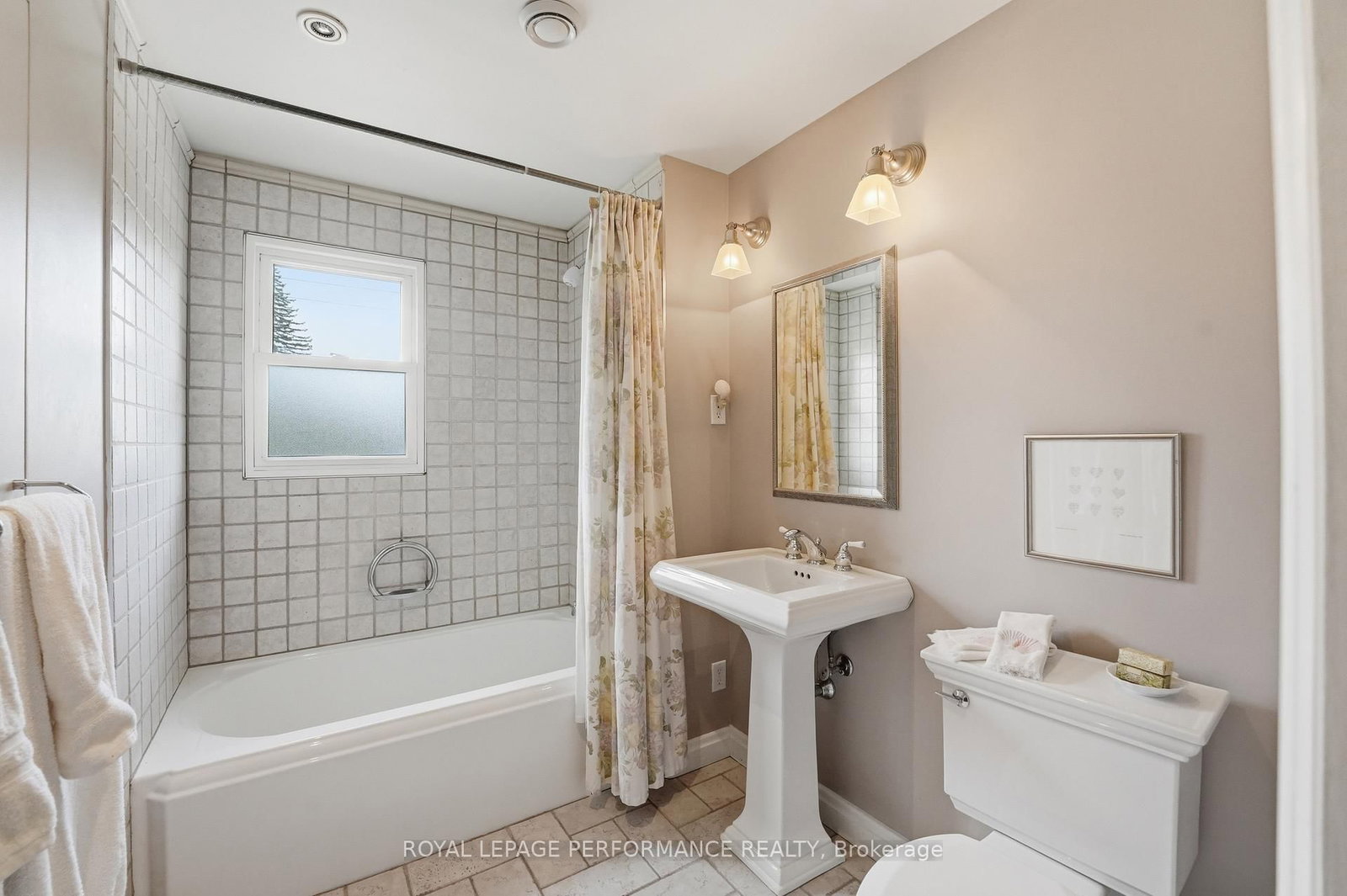 880 Melwood Avenue - Photo 33