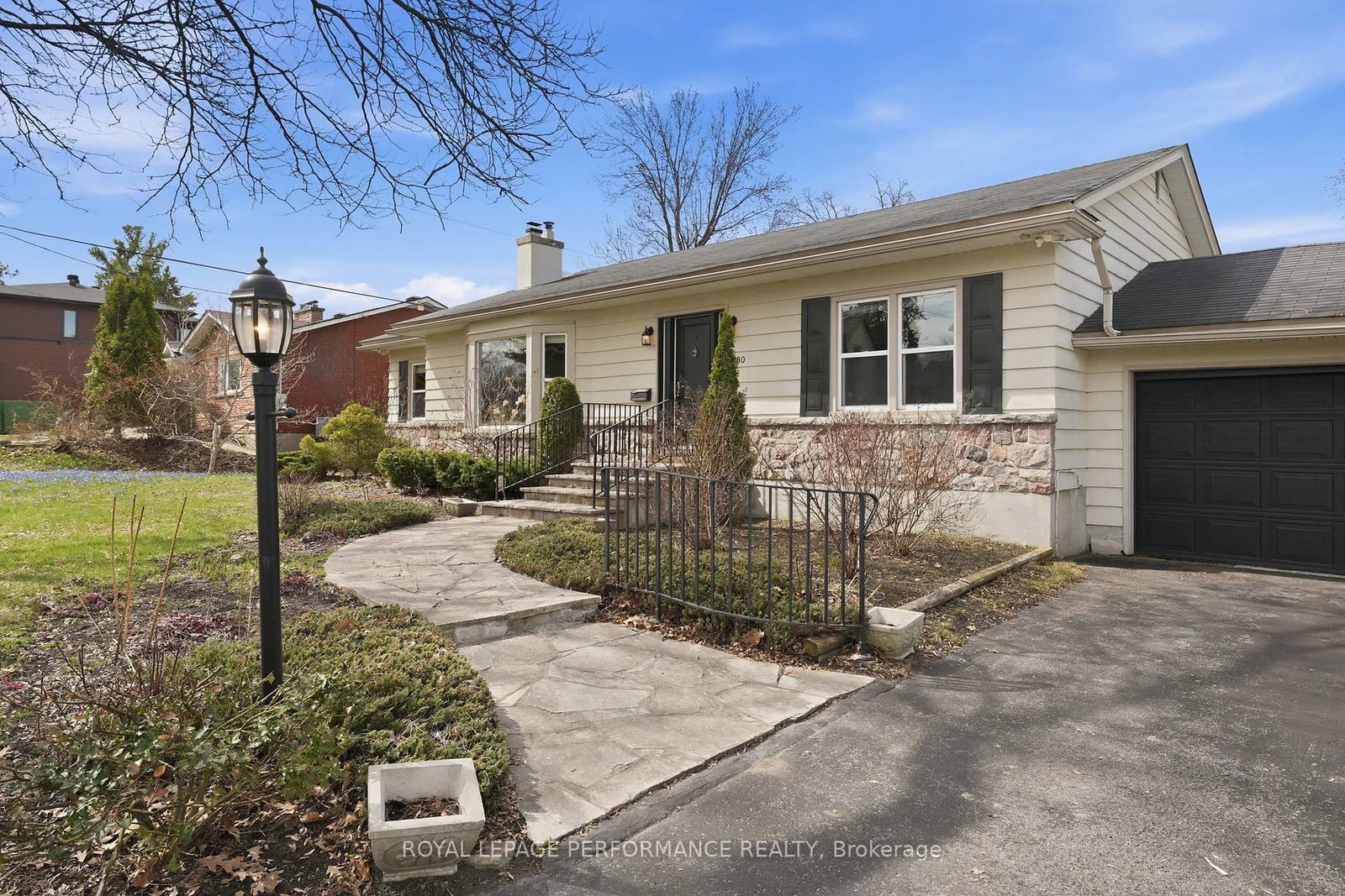 880 Melwood Avenue - Photo 5