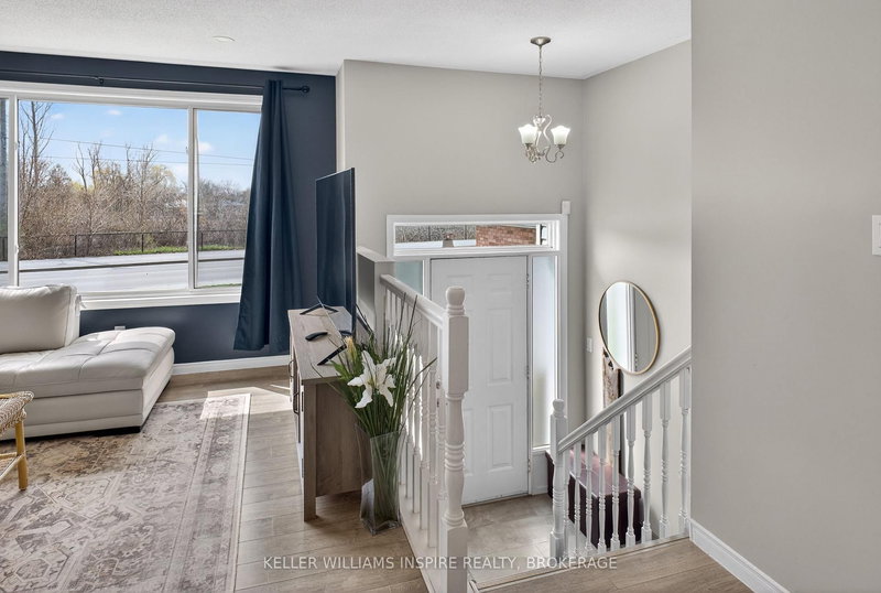 120 North Murray St, Quinte West, K8V 6R2 | Image 3