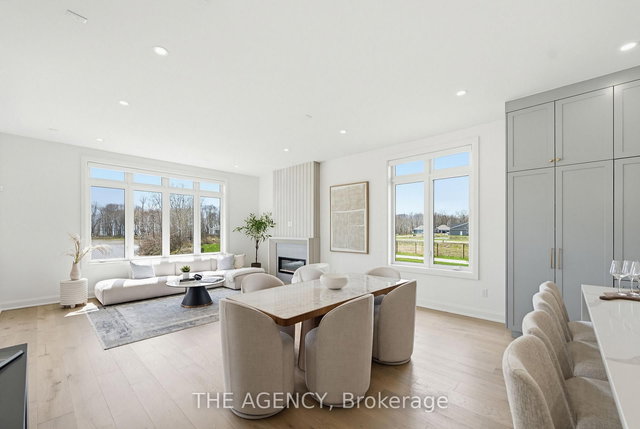 537 Mississauga Avenue