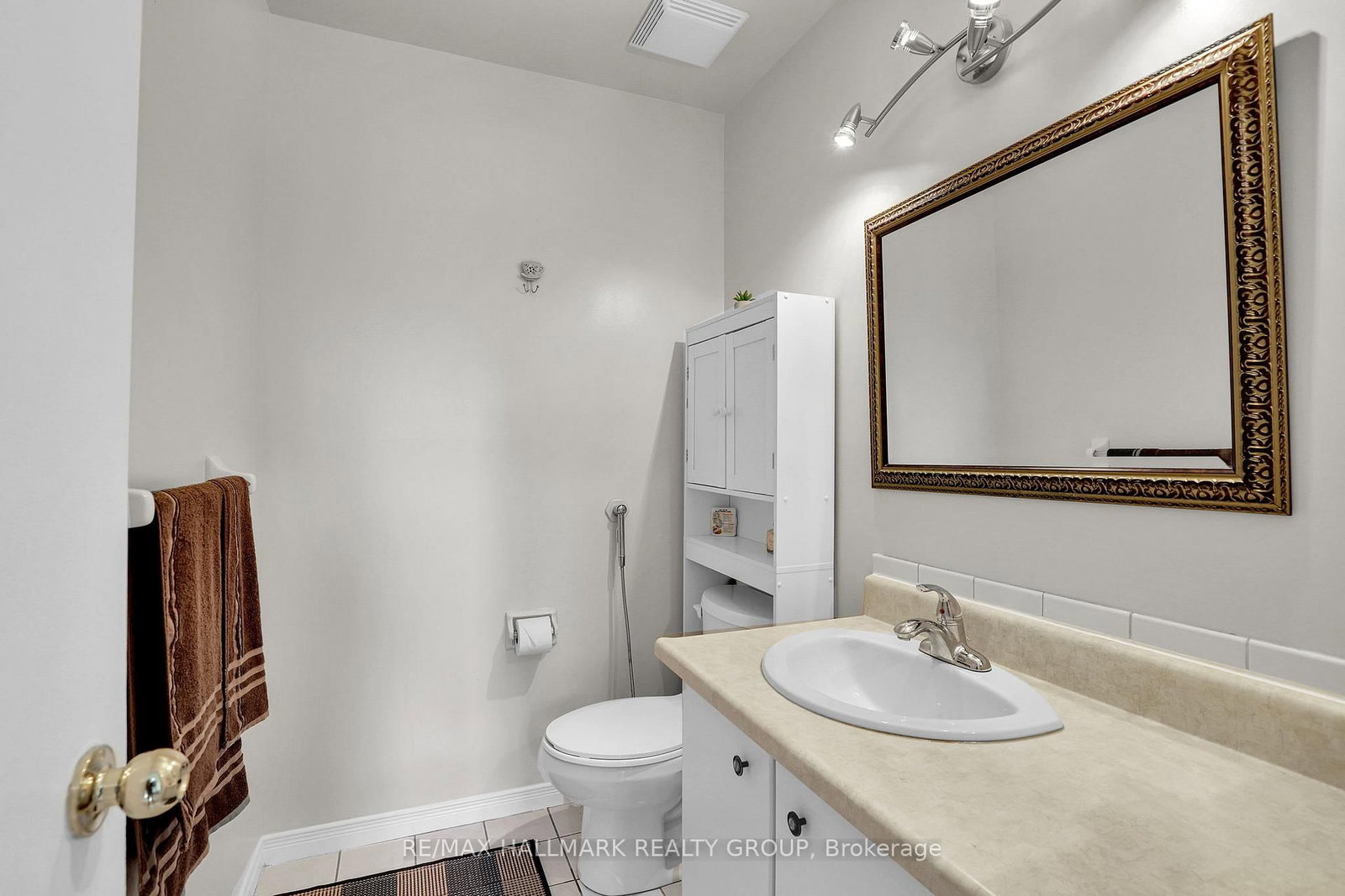 730 Malibu Terrace - Photo 9