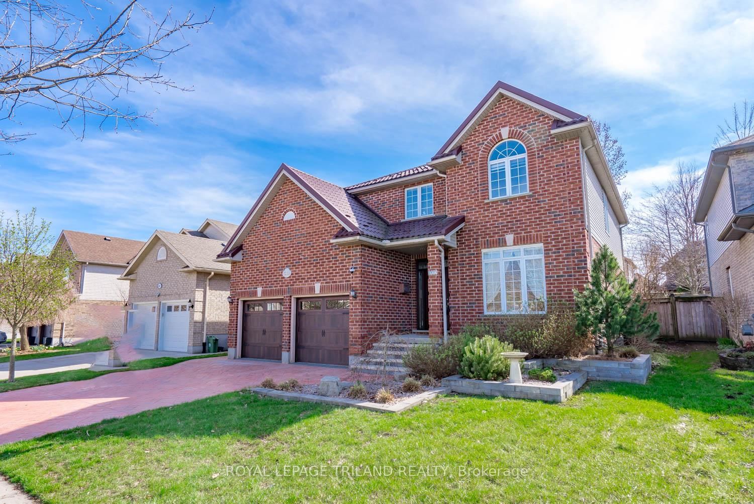 Detached House for sale at 1223 Thornley Street, London South, Ontario, N6K 4V3 - South L - MLS: X13033864