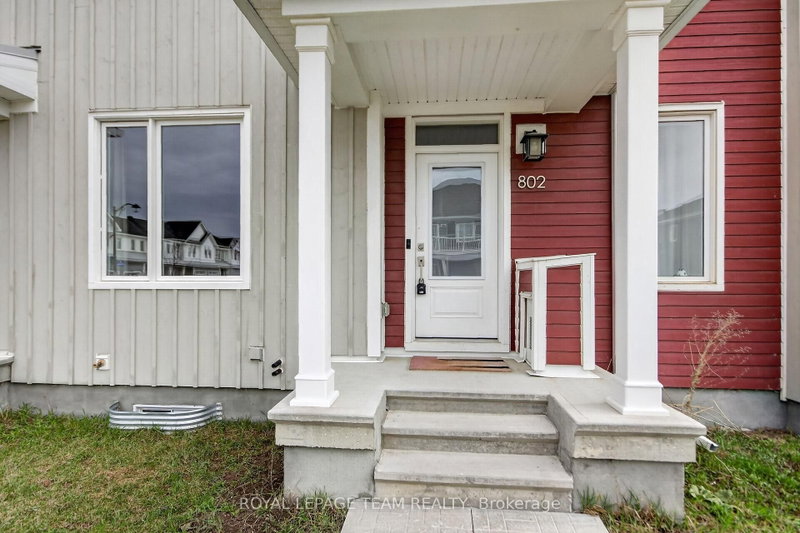 802 Bascule Place