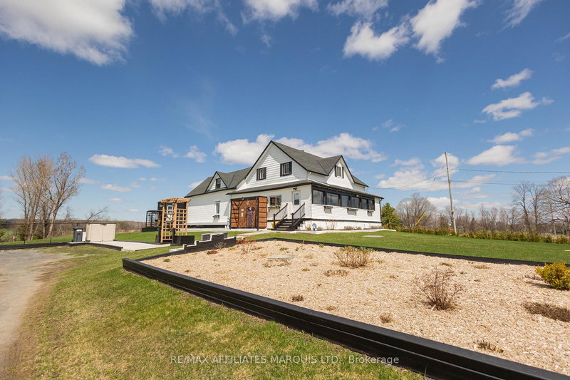 18753 County 19 Rd, South Glengarry, K0C 2J0 | Image 2
