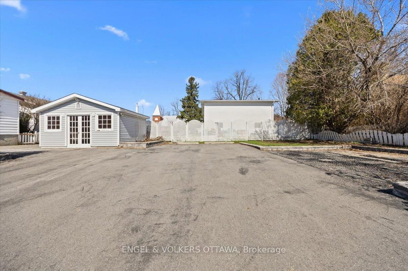 801 St Jean St, Clarence-Rockland, K4K 1K3 | Image 3