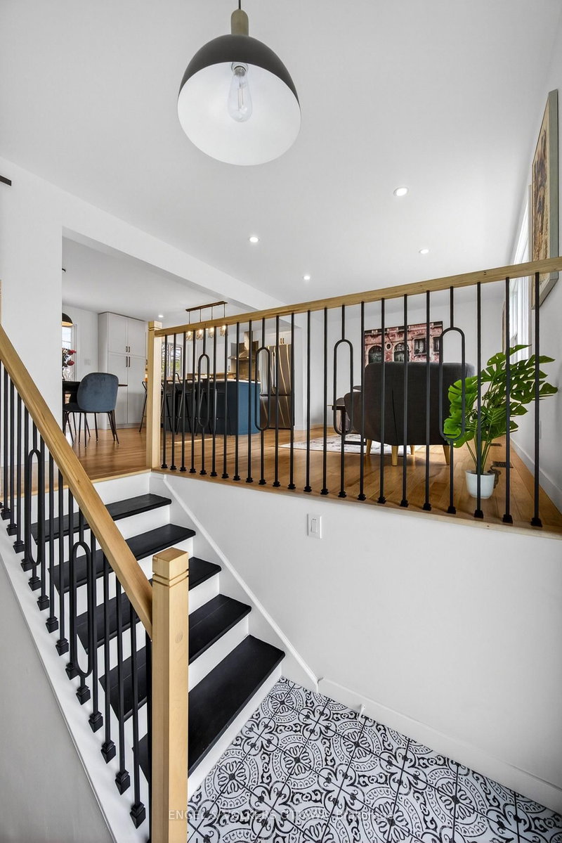 44 Carol Cres, Smiths Falls, K7A 3X8 | Image 3