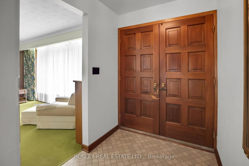 1320 Niagara Stone Rd, Niagara-on-the-Lake, L0S 1T0 | Image 2