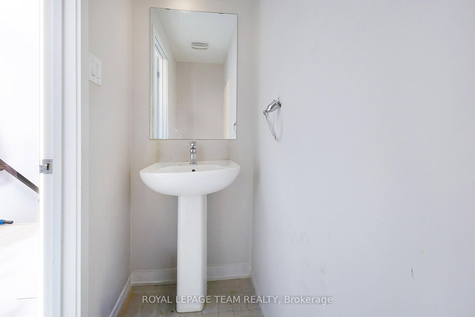 966 Chapman Mills Drive - Photo 3