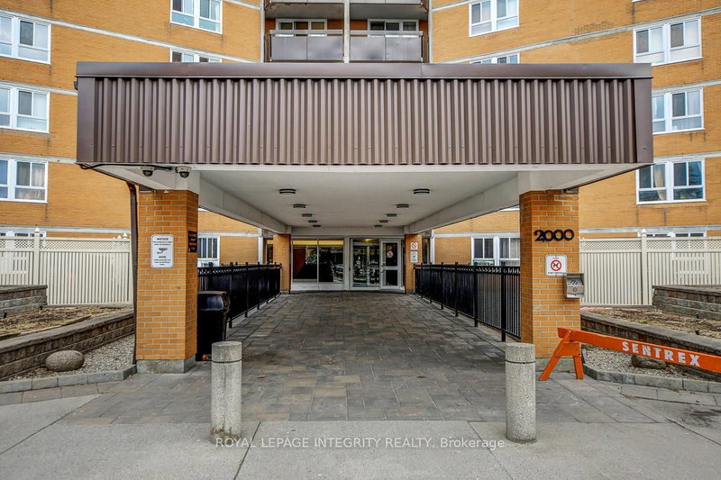 206 - 2000 Jasmine Crescent