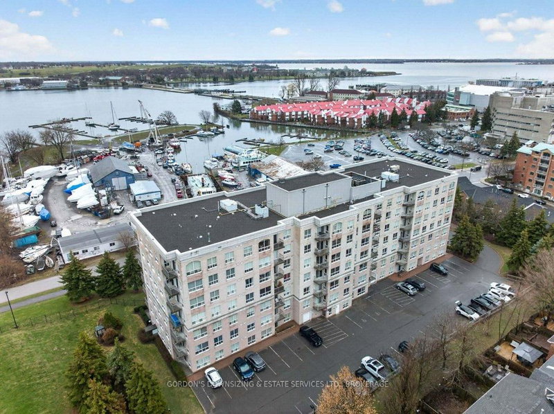 401 - 350 Wellington St, Kingston, K7K 7J7 | Image 2