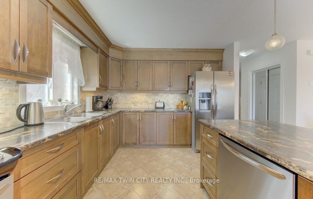 11 Frey Crescent - Photo 12