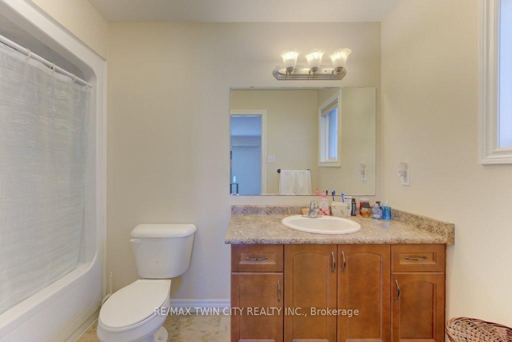 11 Frey Crescent - Photo 33