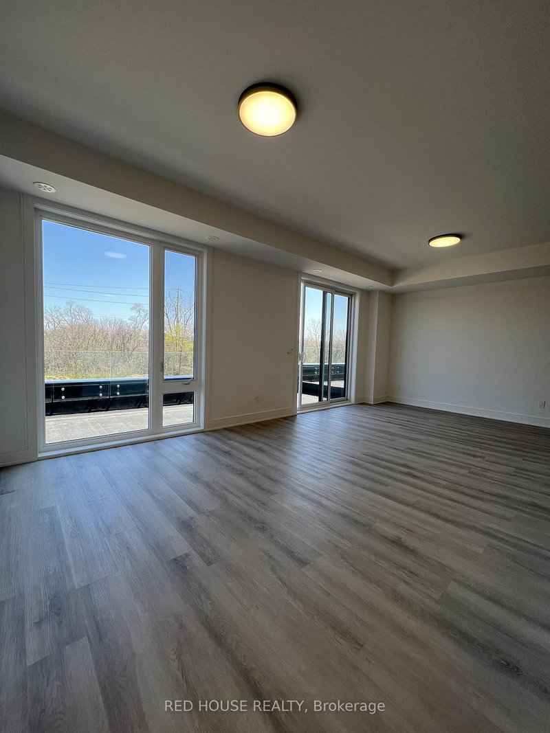 38 Everett Common, St. Catharines, L2P 0H1 | Image 3