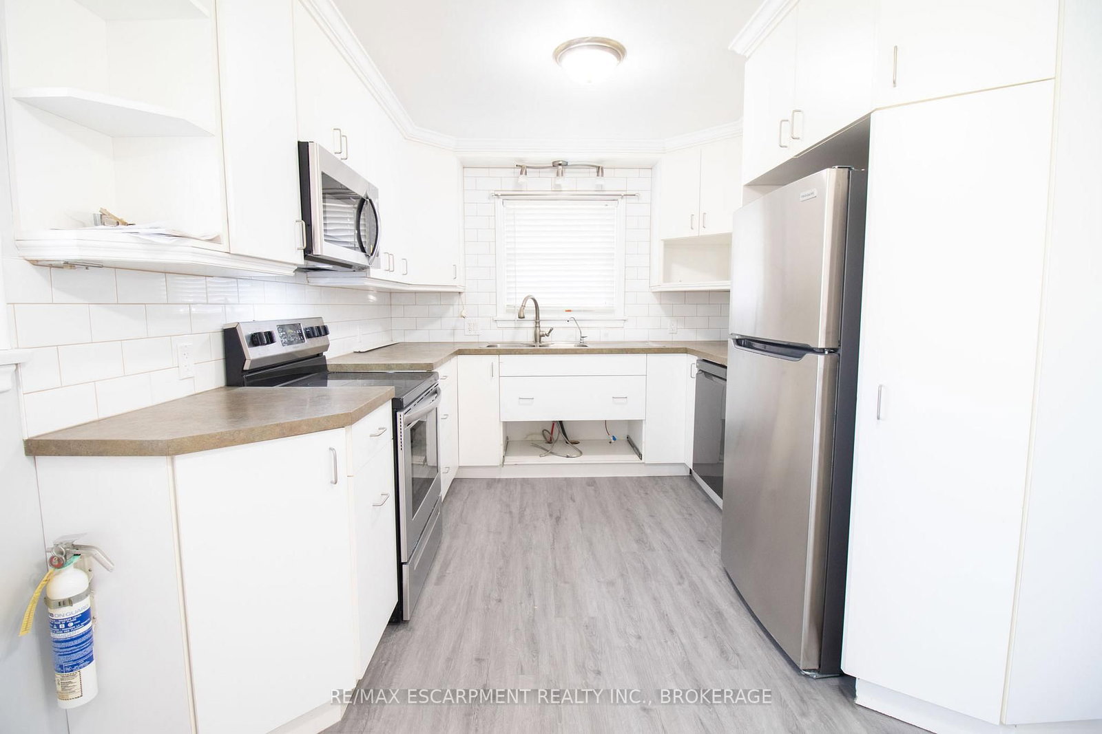 98 James Street E, Unit 1 - Photo 6