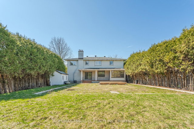1444 Normandy Crescent