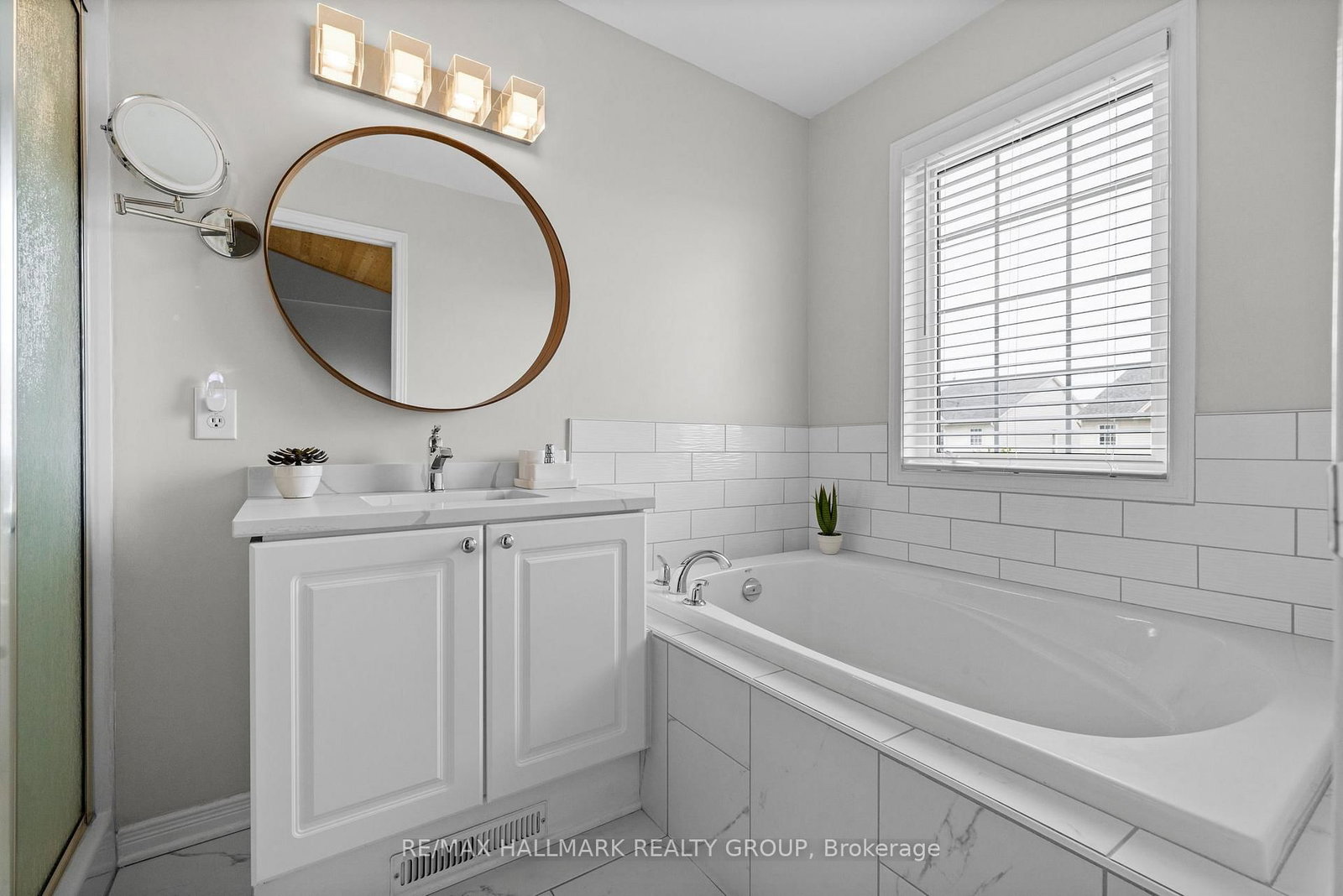 339 Brigitta Street - Photo 18