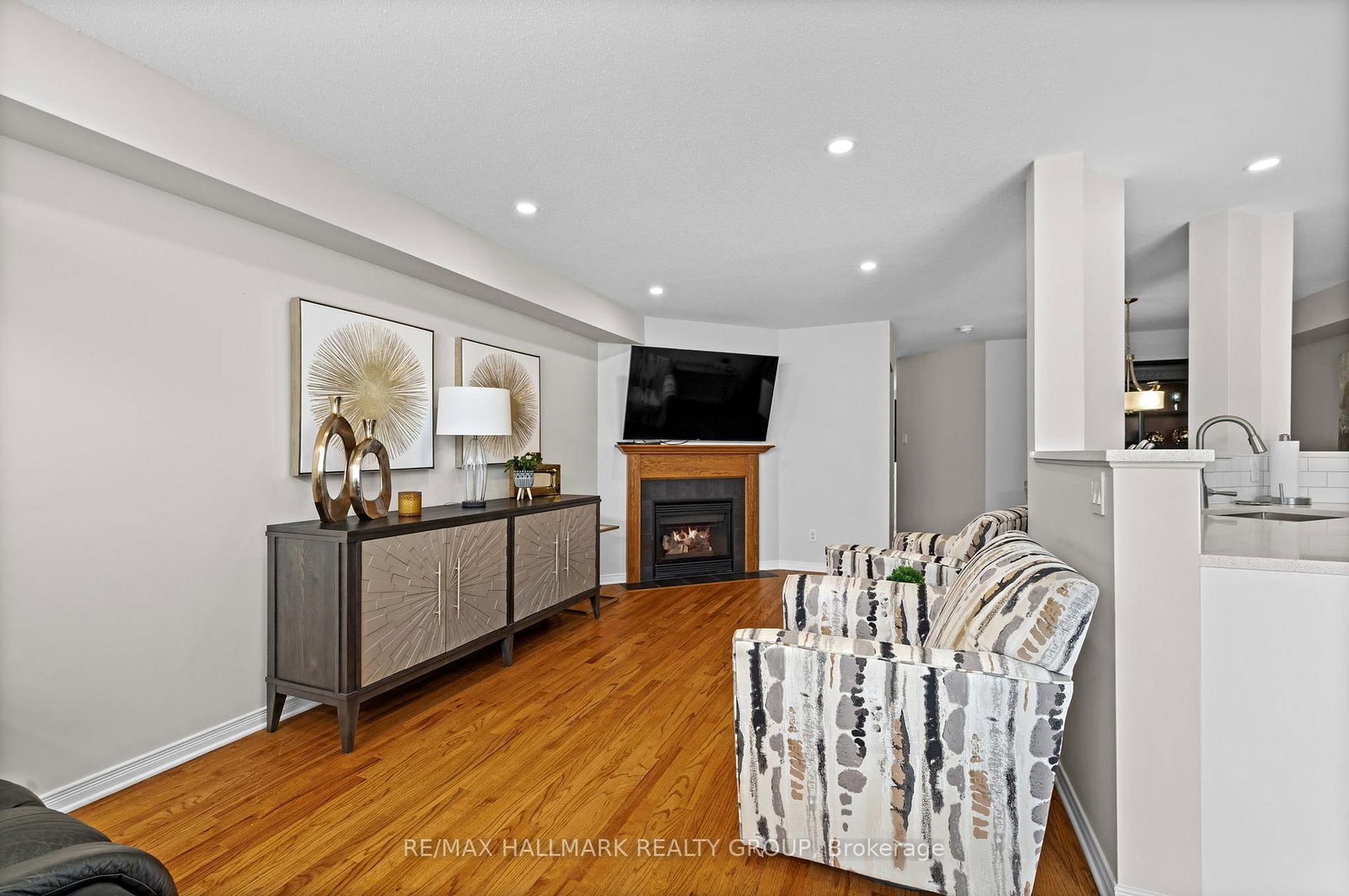 339 Brigitta Street - Photo 9