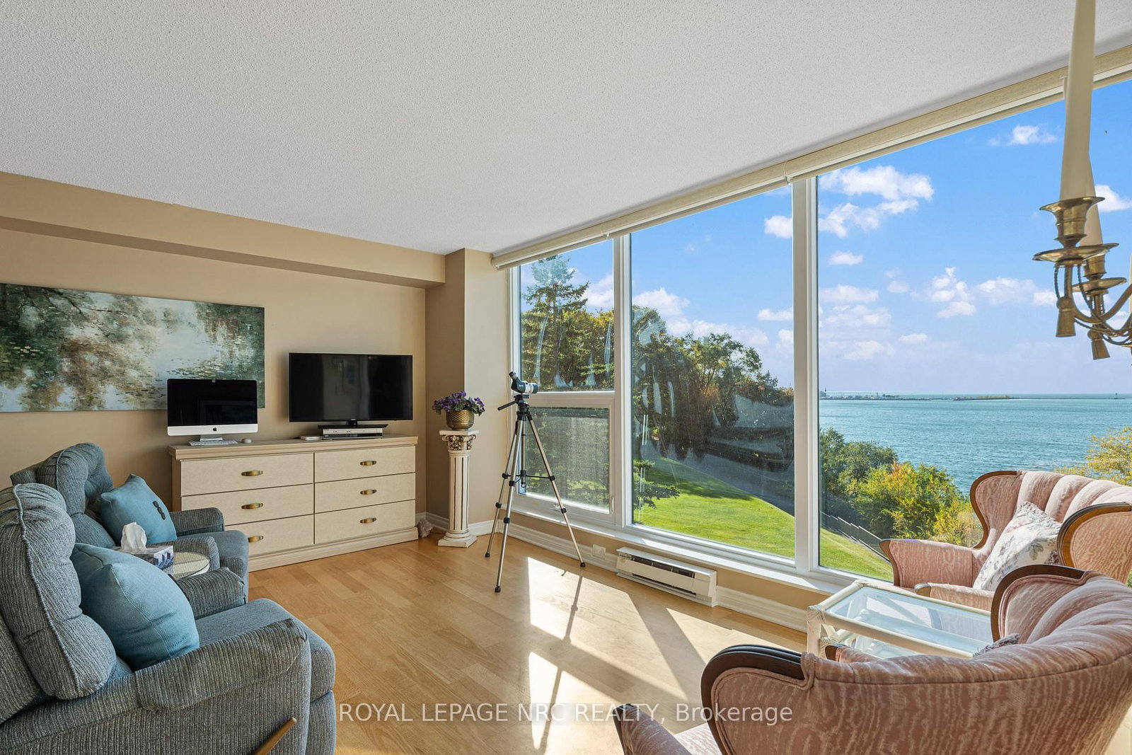 701 Geneva Street, Unit 1303 - Photo 22