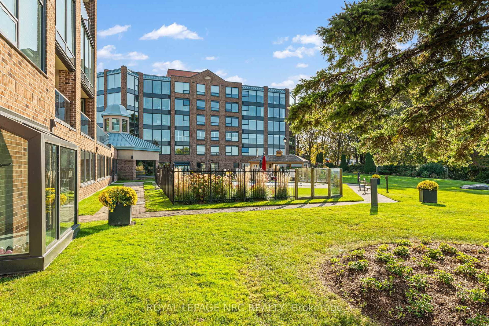 701 Geneva Street, Unit 1303 - Photo 33