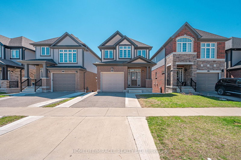 10 Sportsman Hill St, Kitchener, N2P 0J2 | Image 2