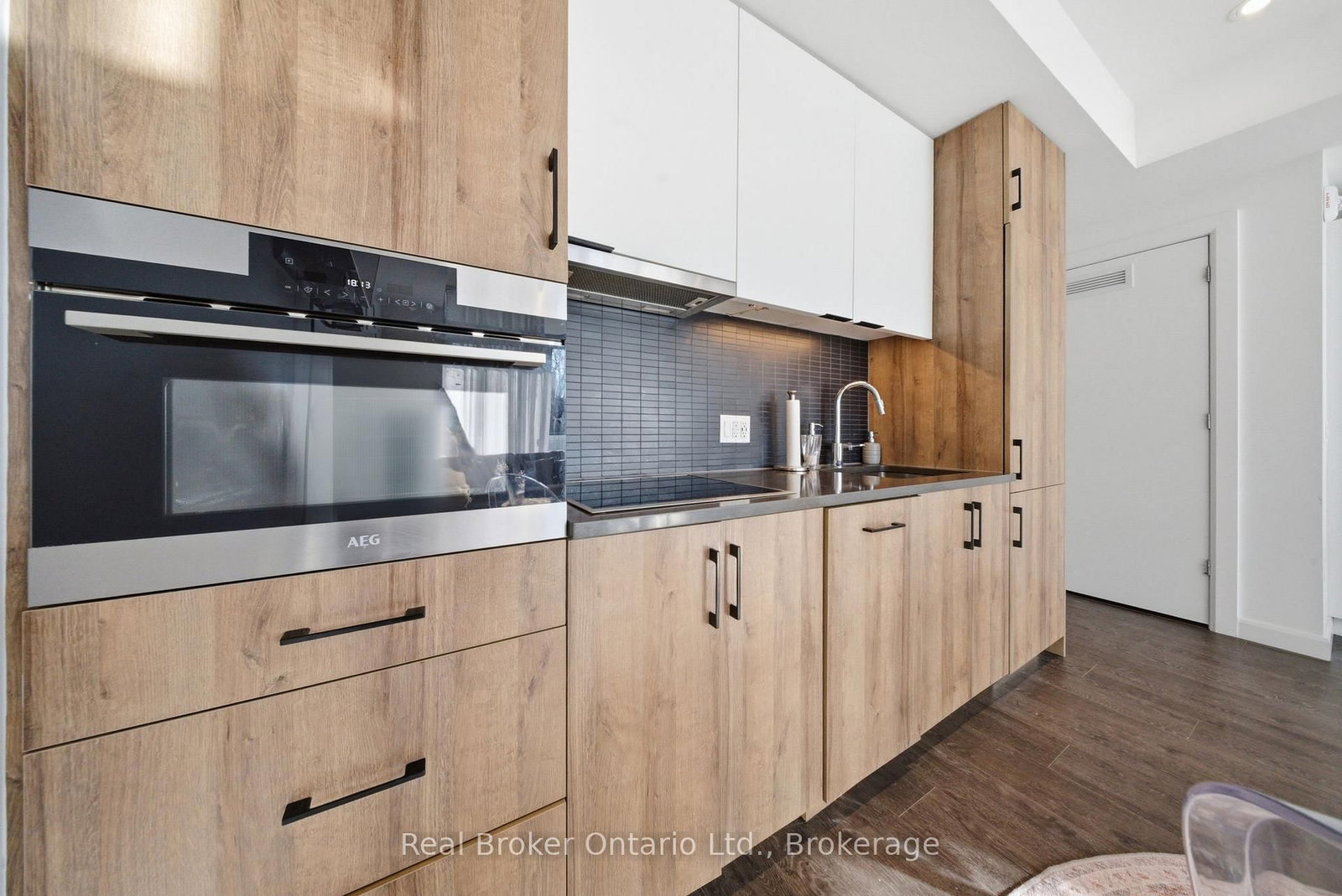 741 King Street W, Unit 107 - Photo 10