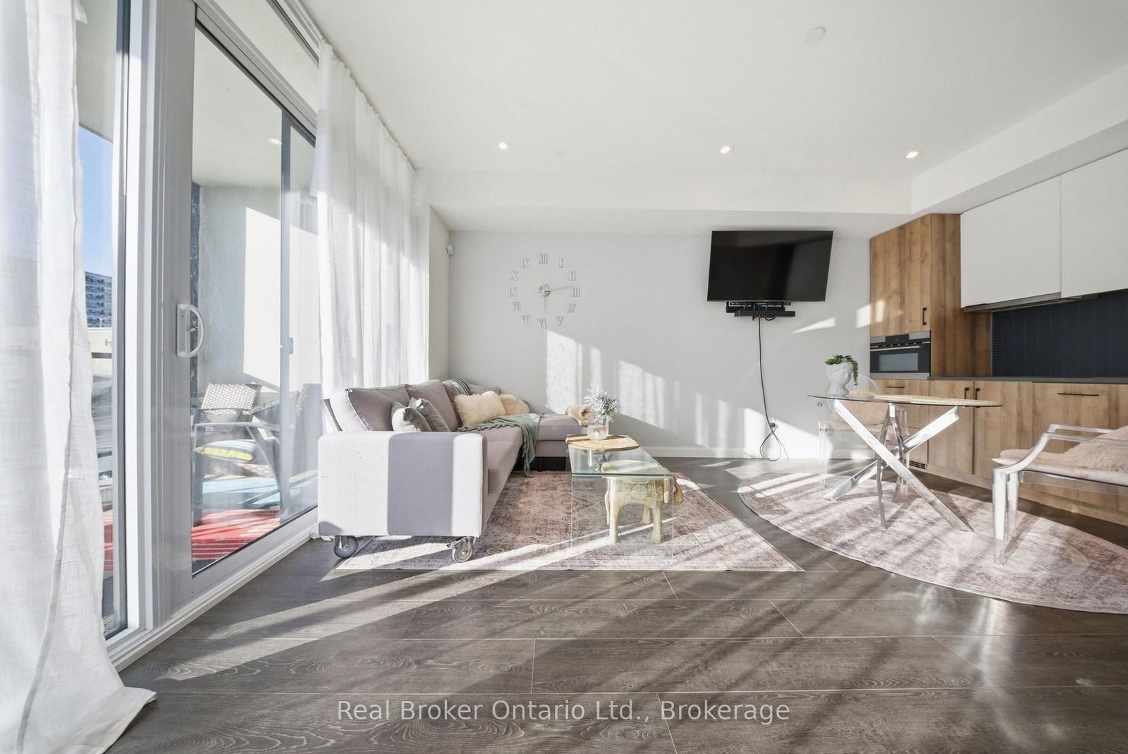 741 King Street W, Unit 107 - Photo 13