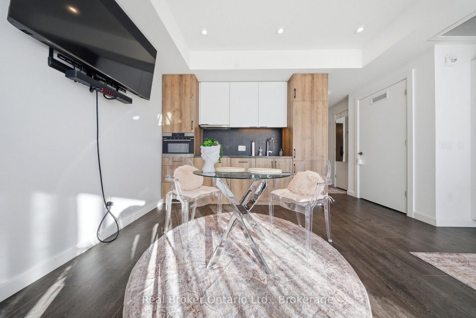 741 King Street W, Unit 107 - Photo 14