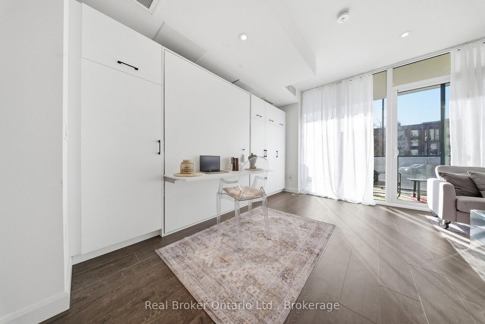 741 King Street W, Unit 107 - Photo 17