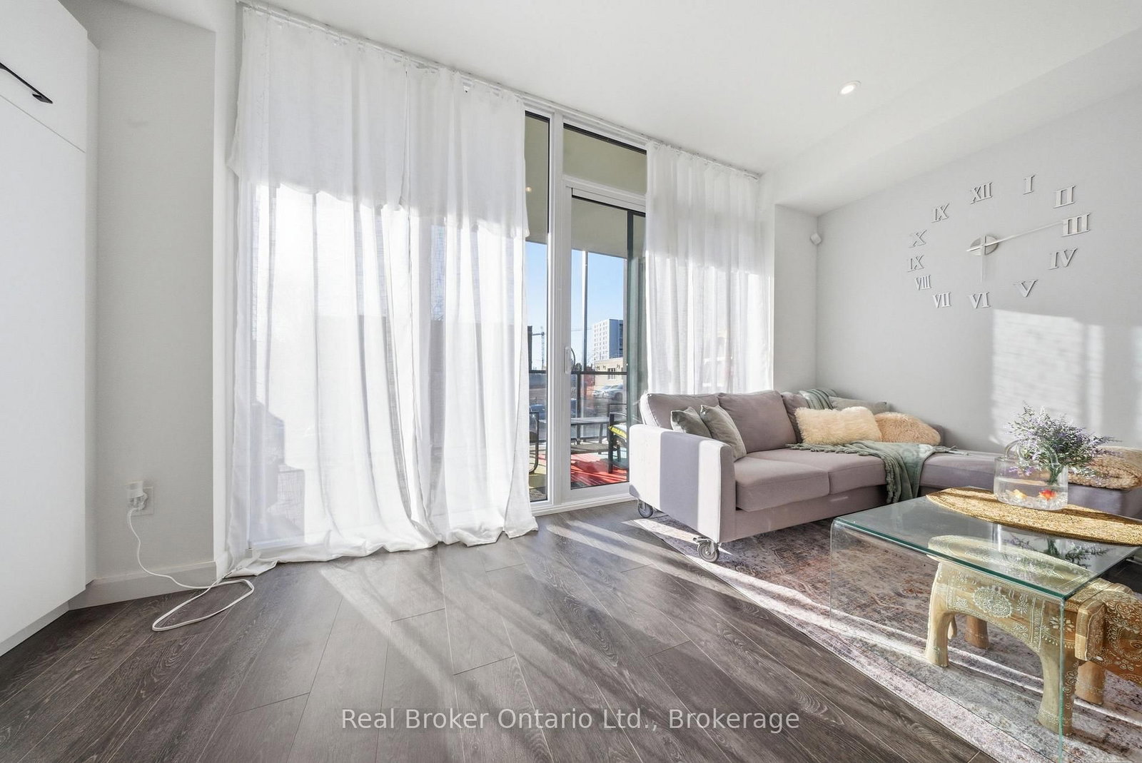 741 King Street W, Unit 107 - Photo 18