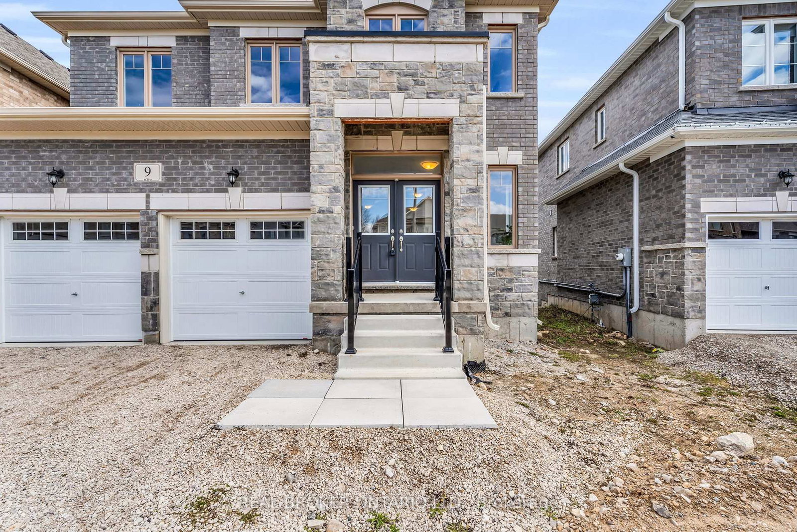 9 Aitchison Avenue - Photo 2