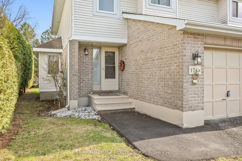 A - 176 Sherway Dr, Barrhaven, K2J 1W7 | Image 3