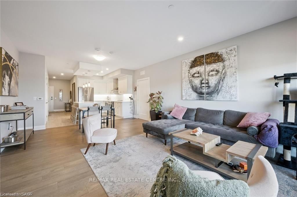 71 Wyndham Street S, Unit 608 - Photo 14