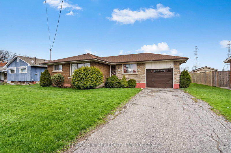 216 Wellington St, Welland, L3B 1B5 | Image 3