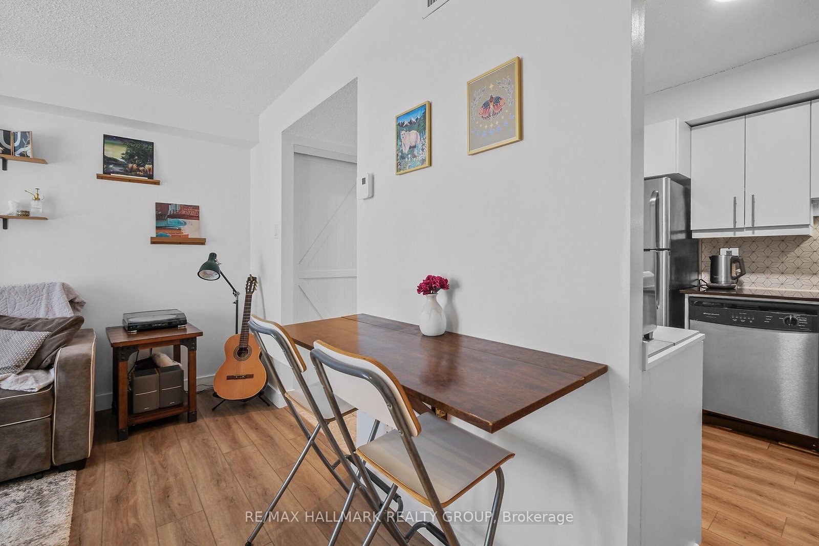 199 Kent Street, Unit 604 - Photo 16