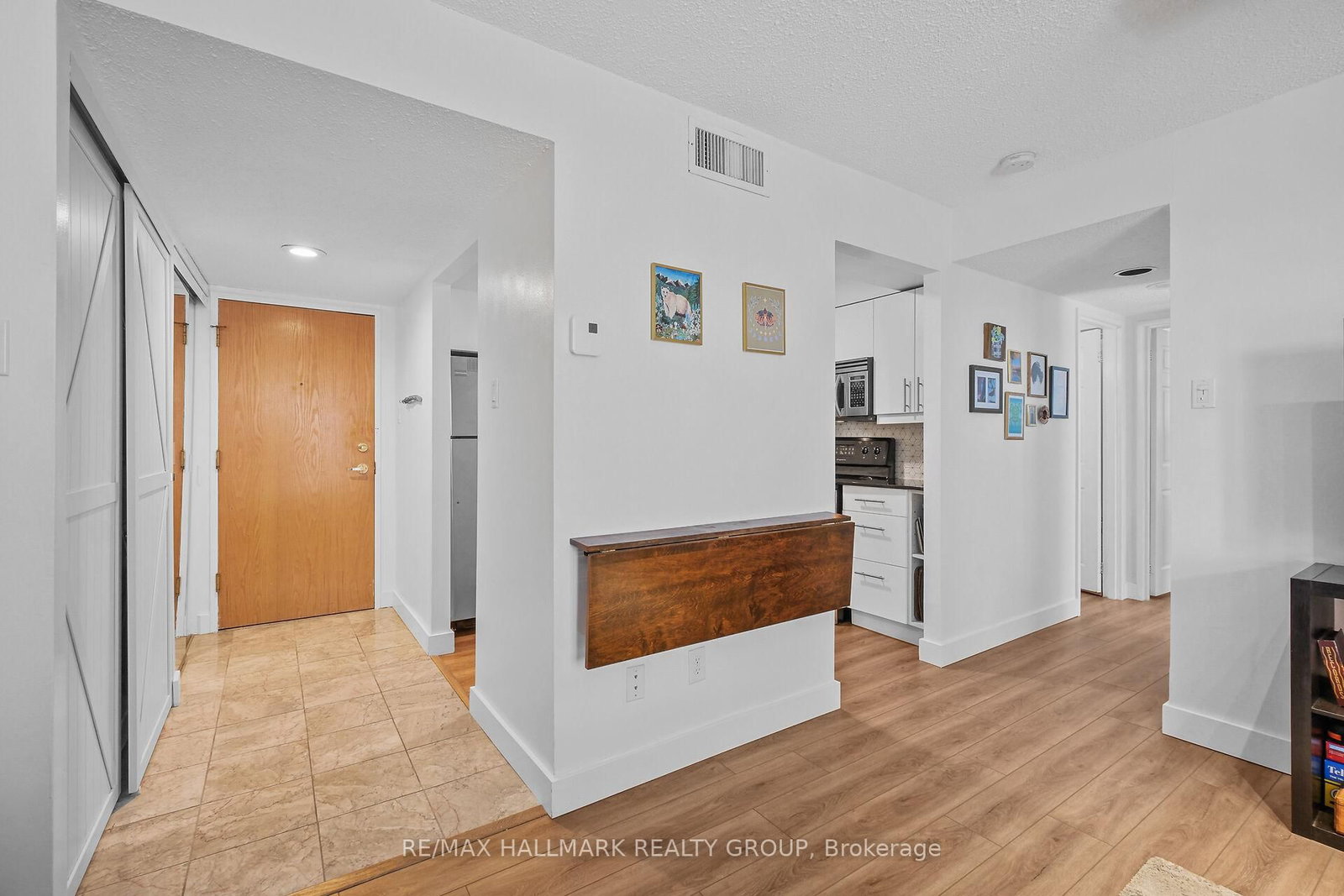 199 Kent Street, Unit 604 - Photo 17