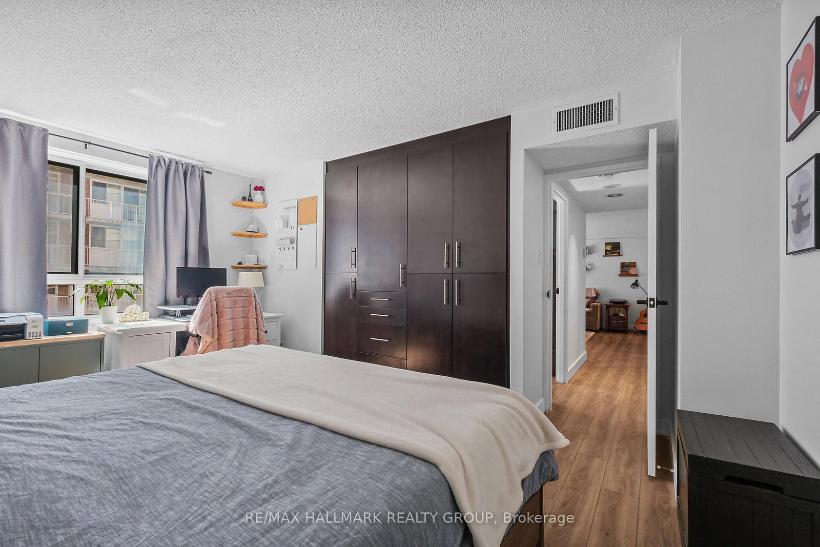 199 Kent Street, Unit 604 - Photo 35