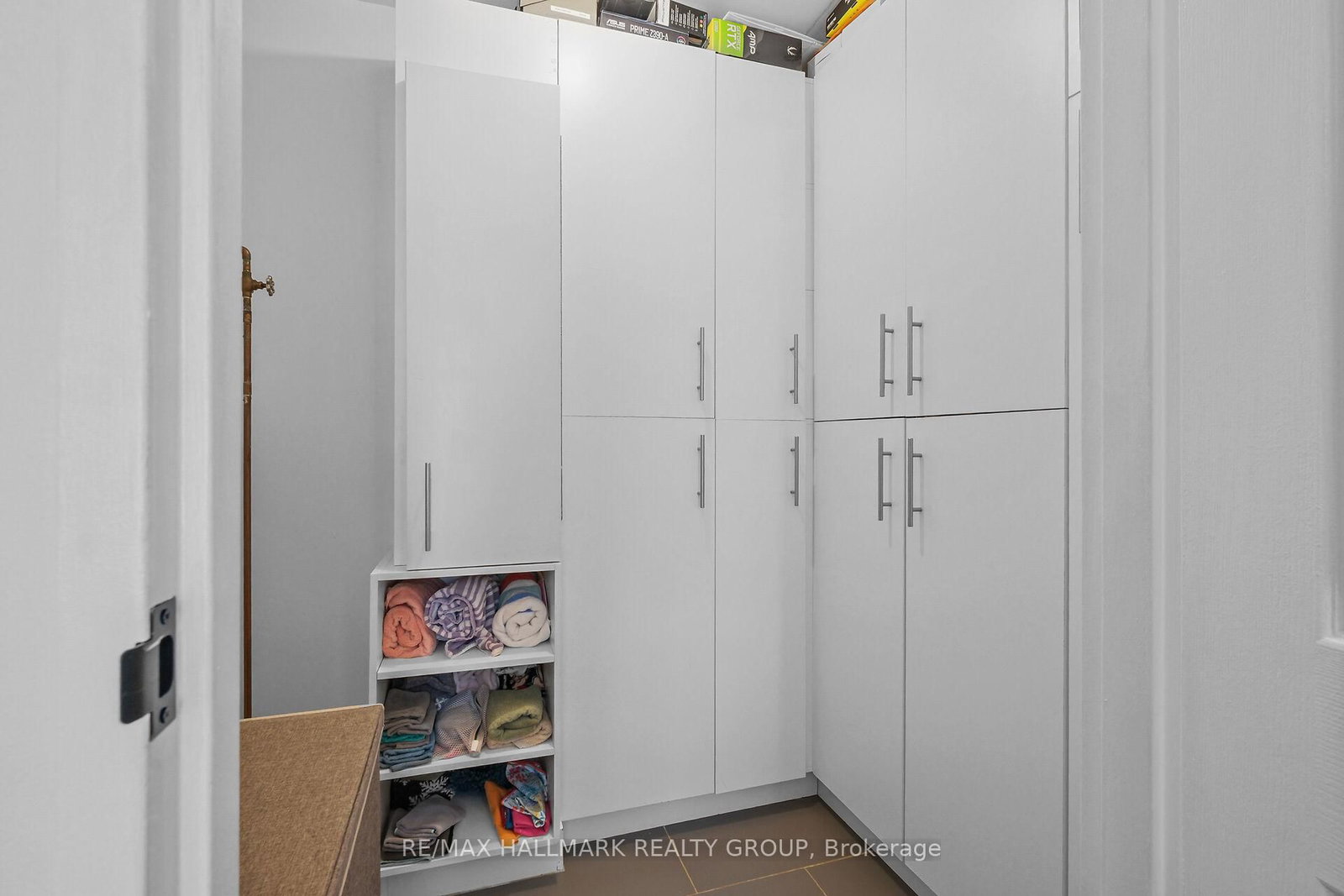 199 Kent Street, Unit 604 - Photo 37