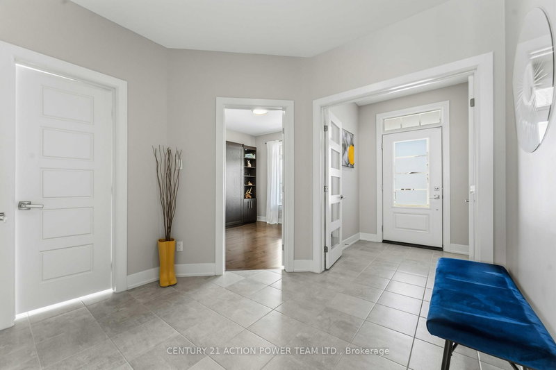 20 L'Astrolabe Pl, Ottawa, K4A 0Y6 | Image 3