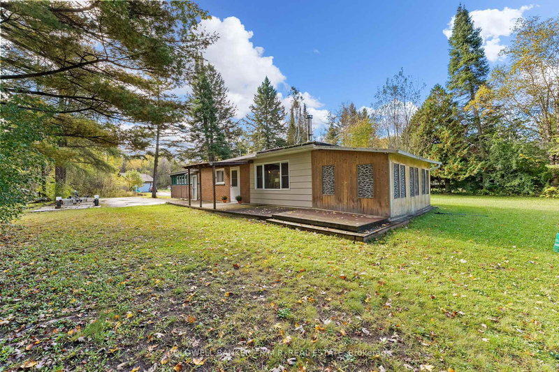 57 Fire Route 104, Trent Lakes, K0M 1A0 | Image 2