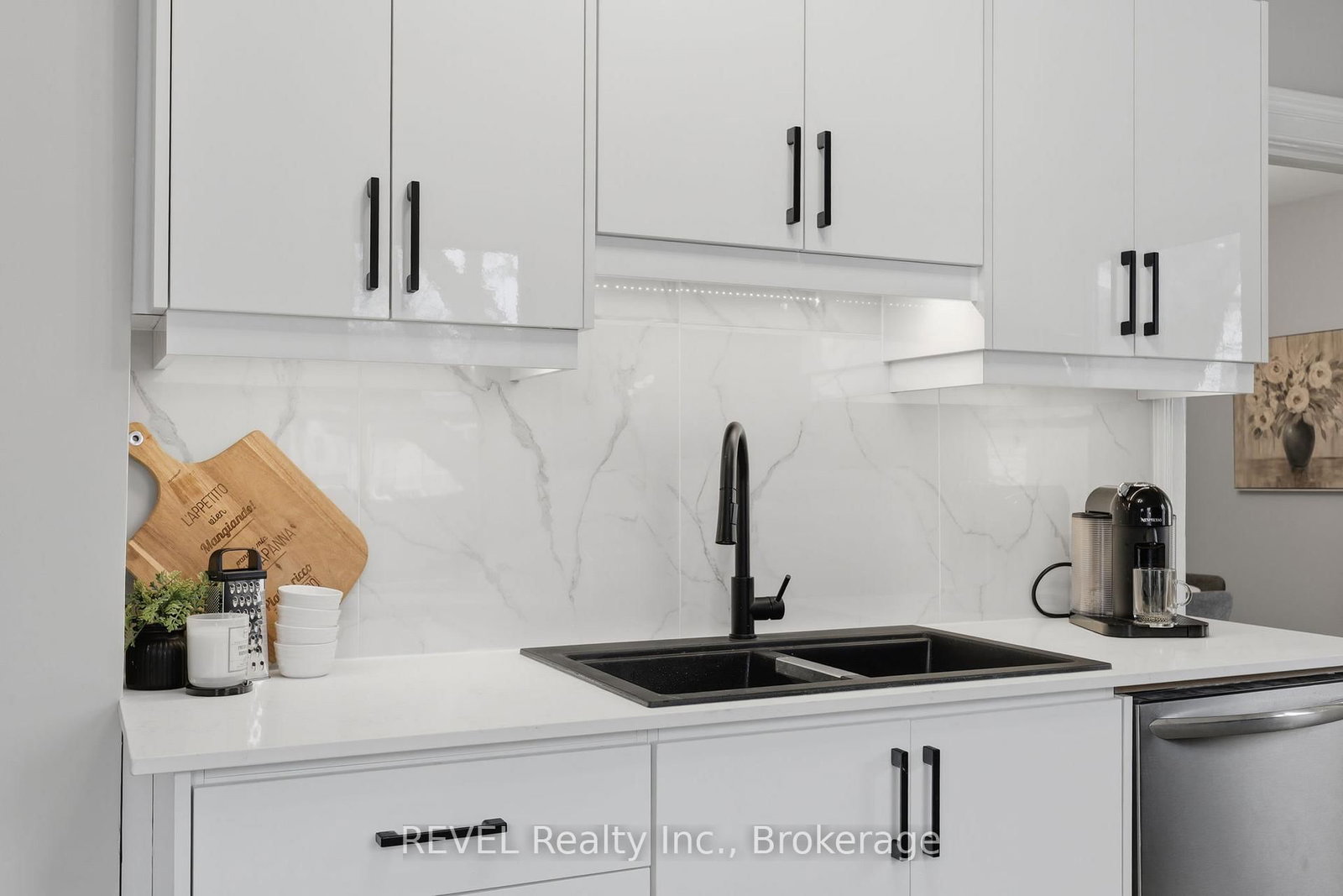 225 Ross Street - Photo 19