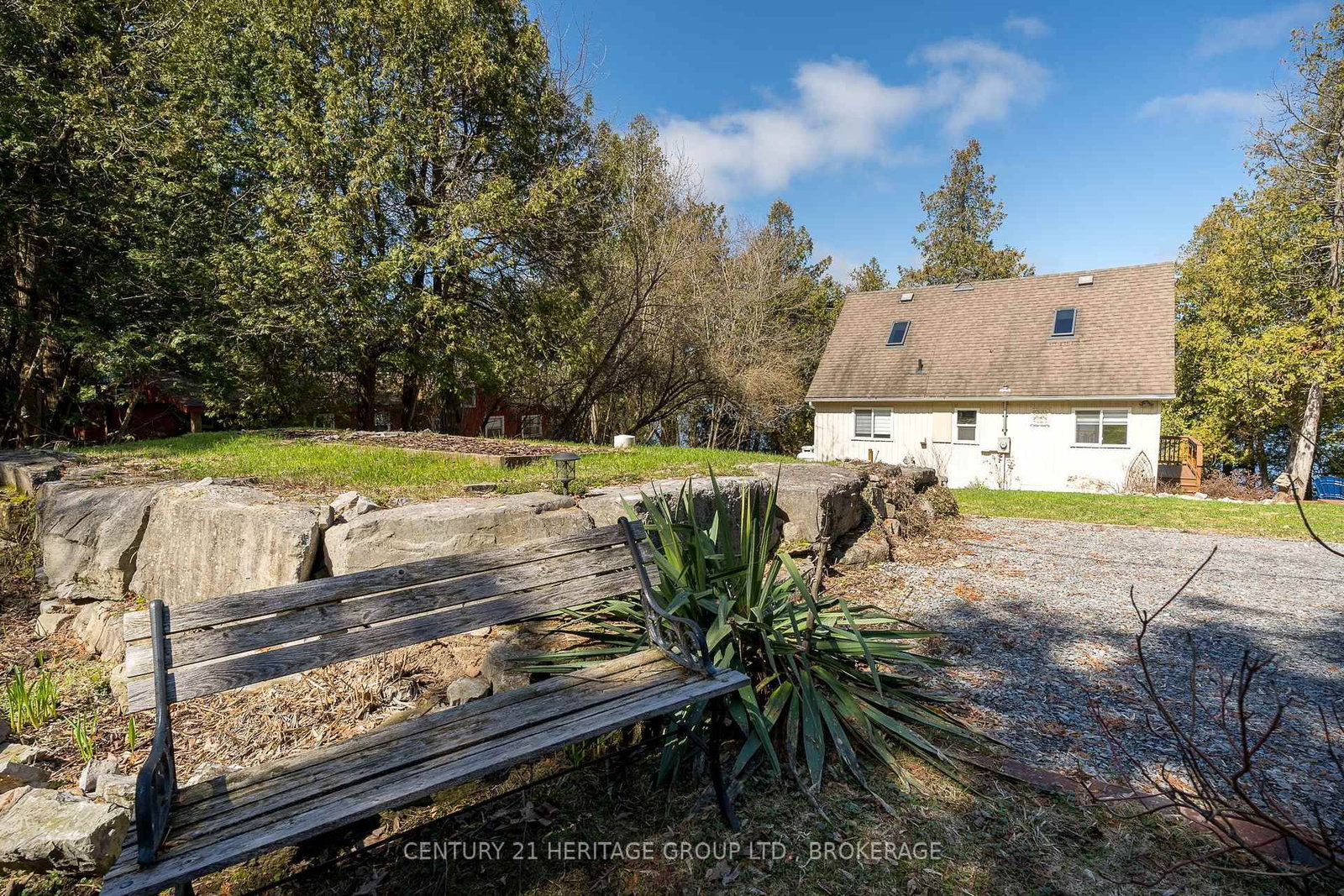 5064 Cedar Ridges Road • Inverary, ON photo 2