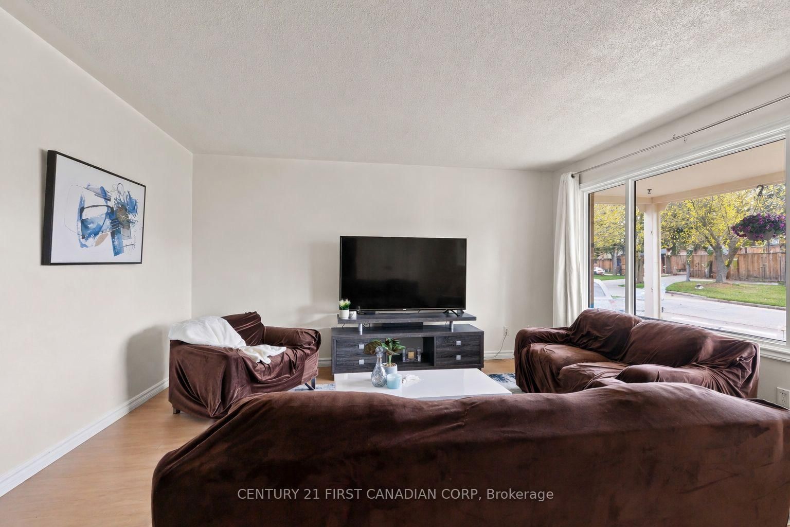 122 Garland Lane