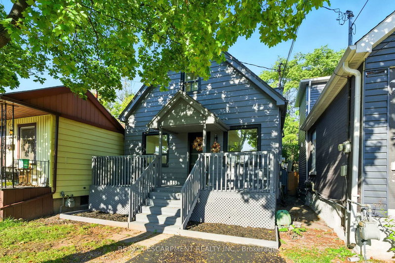 9 Alice St, Hamilton, L8H 4R5 | Image 2