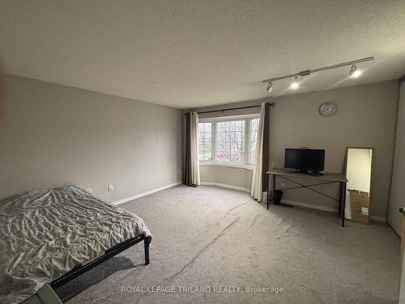 17 - 511 Admiral Dr, London East, N5V 4R4 | Image 3