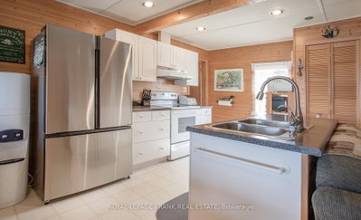 32 Parker Drive — more photos